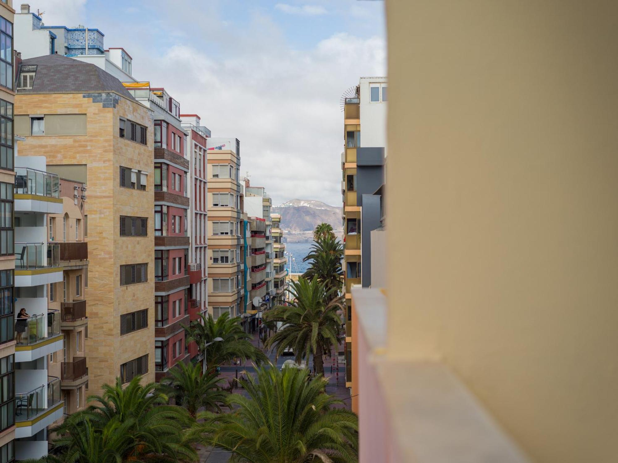 Homeforguest Estudio Brisa Canteras Con Terraza لاس بالماس دي غران كاناريا المظهر الخارجي الصورة